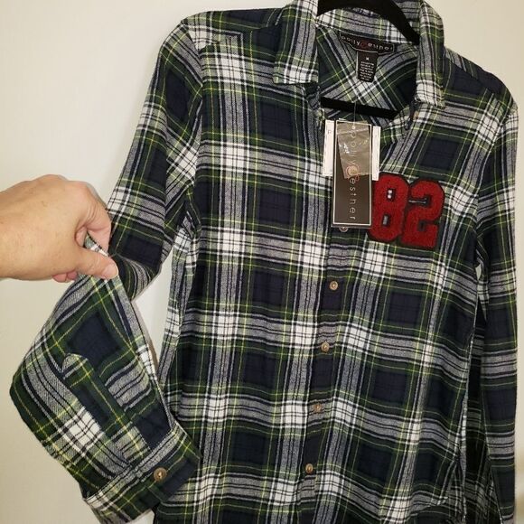 Polly & Esther Cotton Flannel Button-Down Top - Picture 6 of 7